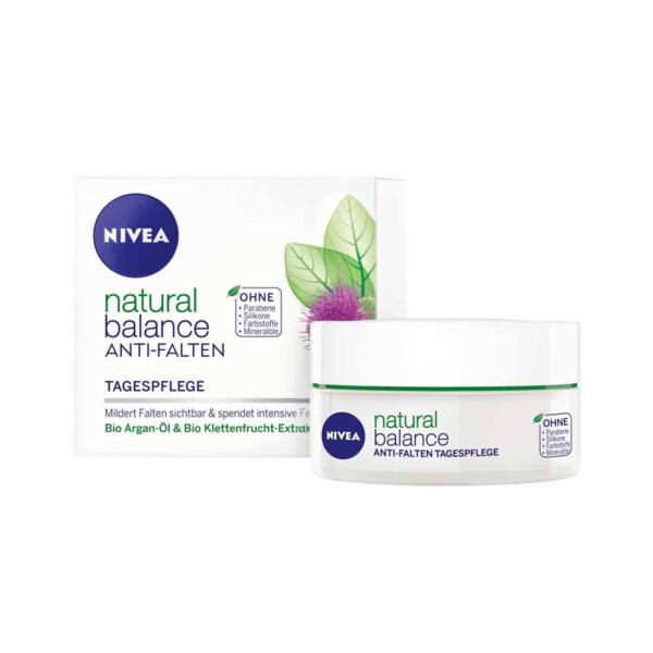 Pure & Natural Anti-Wrinkle Day Cream Face Cream by Nivea (50ml)